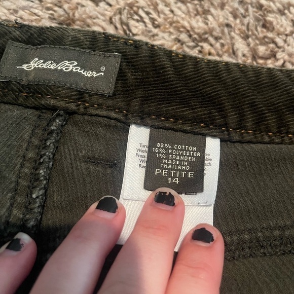 Eddie Bauer dark green corduroy pants - Picture 4 of 11